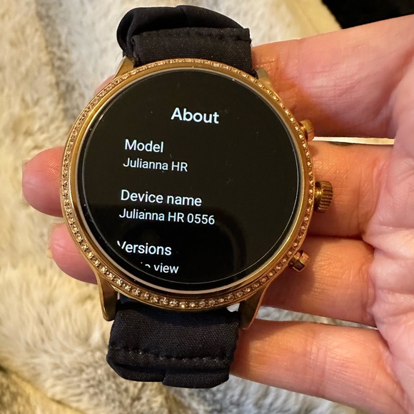 Fossil Julianna HR Smartwatch Blush - Picture 4 of 7